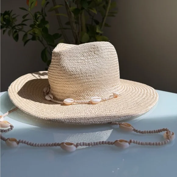Lack Of Color Shell-Trim Straw Fedora in Natural - Picture 1 of 2